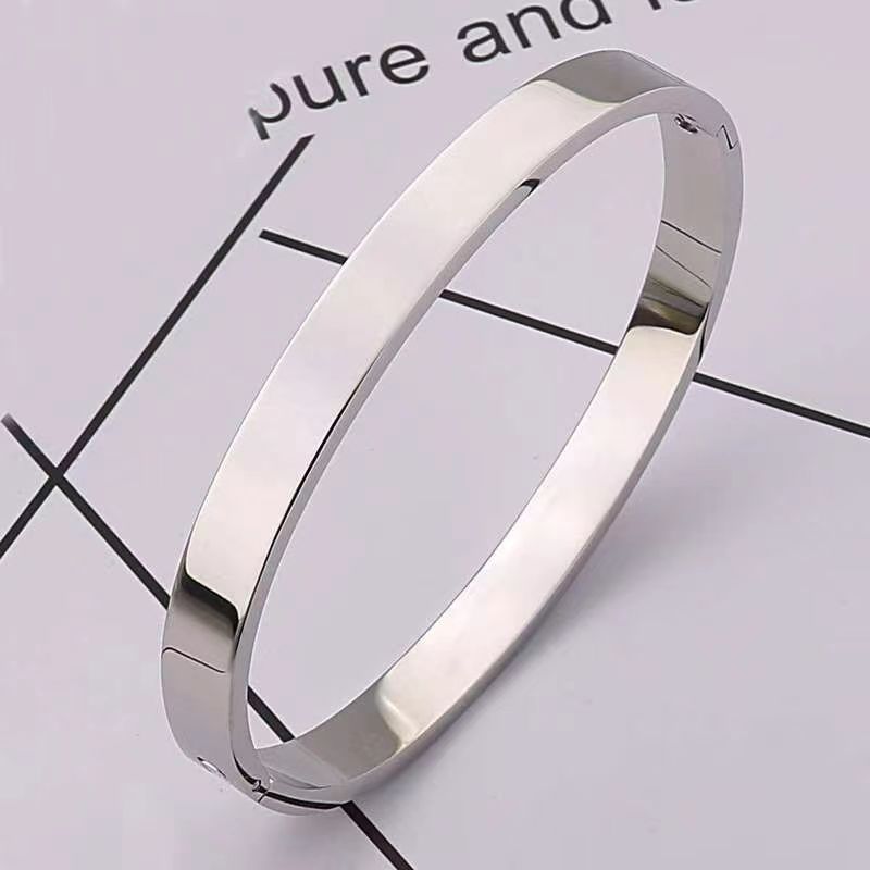 Is Titanium Steel Jewelry Really Waterproof？