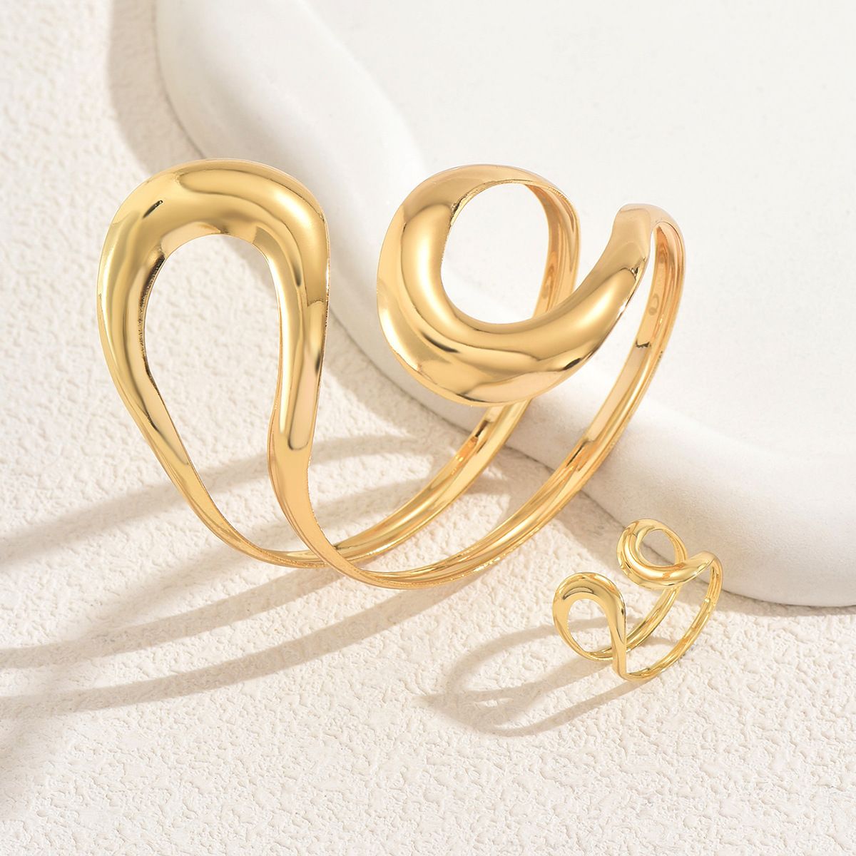 Abstract Sculptural Bangle | 18K Gold Plated Titanium Steel