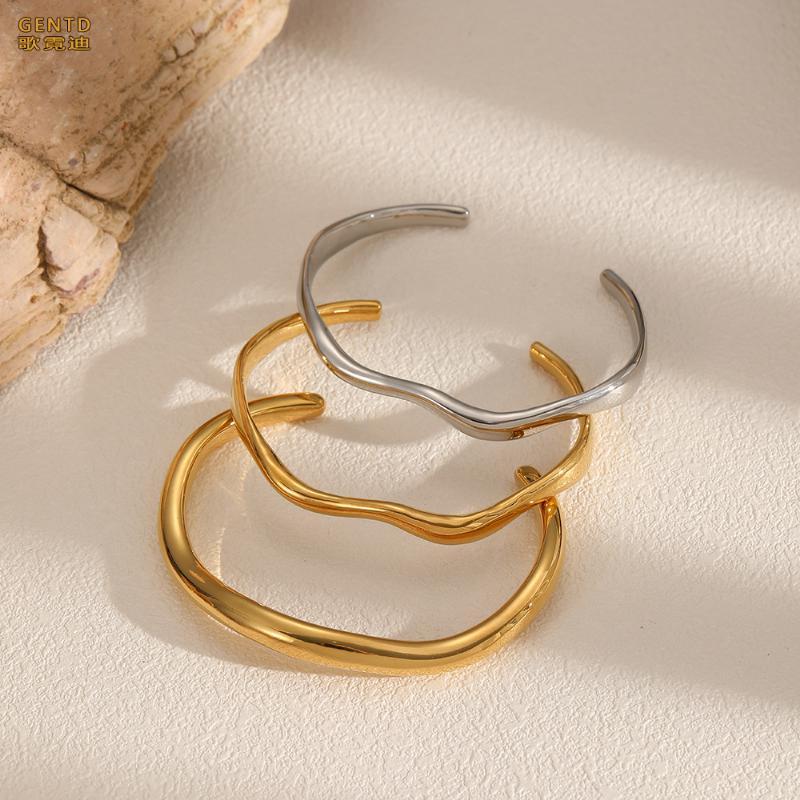 VIB Jewelry | Wave Fluidity Cuff Bangle - 18K Gold Plated Titanium Steel