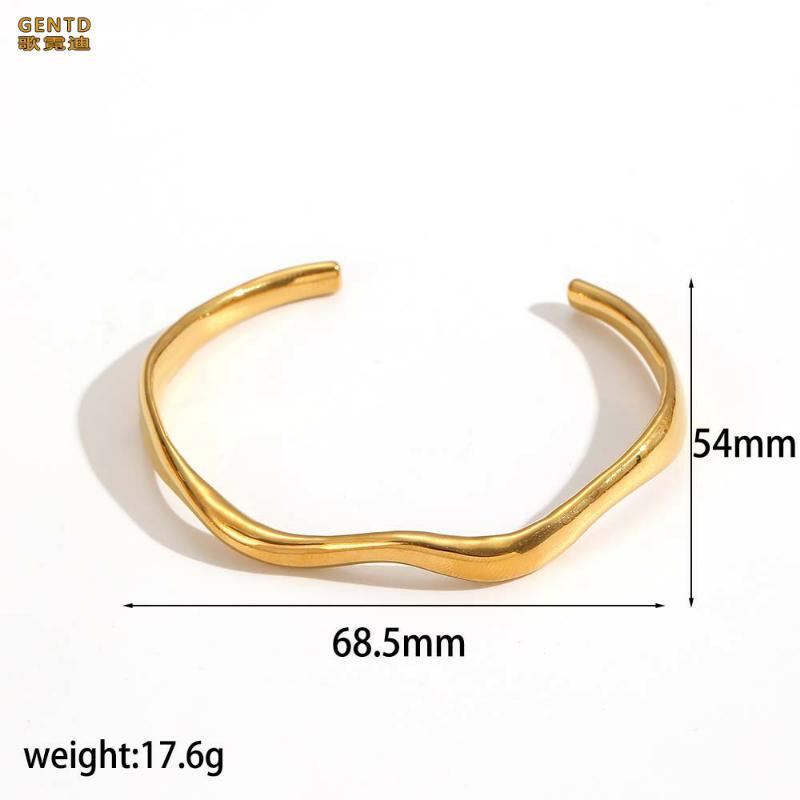 VIB Jewelry | Wave Fluidity Cuff Bangle - 18K Gold Plated Titanium Steel