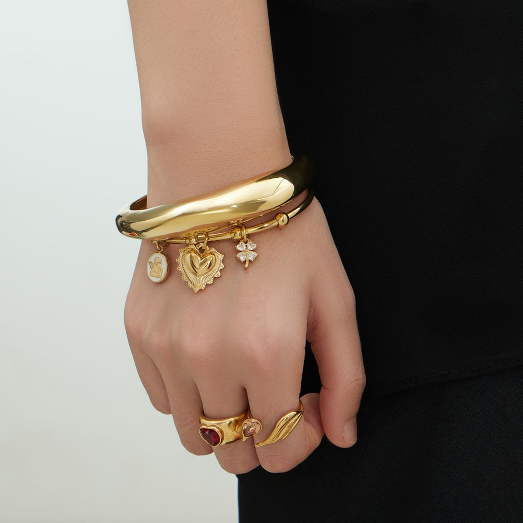 Waterproof Bold Fluid Sculptural Cuff - Tarnish-Free 18K Gold Plated Bangle