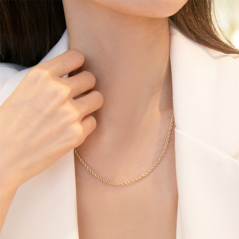 Waterproof 18K Gold Rope Chain Necklace - Tarnish-Free Titanium Steel Minimalist Daily Jewelry